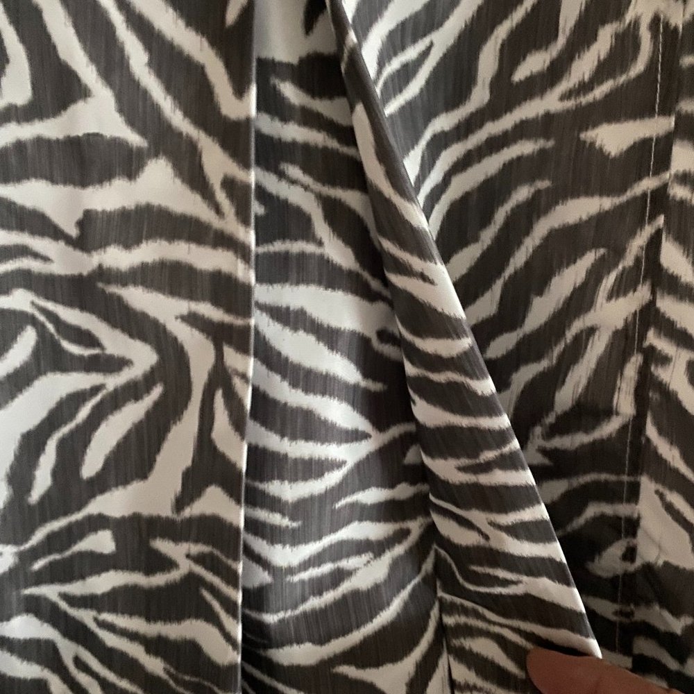 Guess Zebra Print Trench Coat in Black and White - Picture 5 of 9